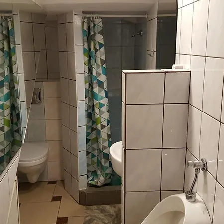 Auberge de jeunesse Petit *